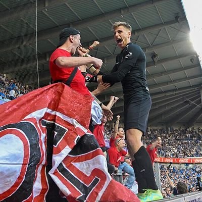 𝐀𝐧𝐭𝐰𝐞𝐫𝐩 𝐃𝐲𝐧𝐚𝐦𝐢𝐭𝐞 𝐬𝐢𝐧𝐝𝐬 𝟐𝟎𝟏𝟒 // Royal Antwerp Football Club // 🍺🍺🍺// Sofia ♡ //
FUCK RACISME