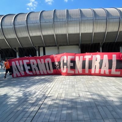 🇦🇹 ROJO QUE ESTREMECE TODO UN CONTINENTE GRITO DE VICTORIA QUE JAMAS SE PUEDE CALLAR ESO ES #AMÉRICA LA PASION DE UN GRAN PUEBLO #AVERNOCENTRAL