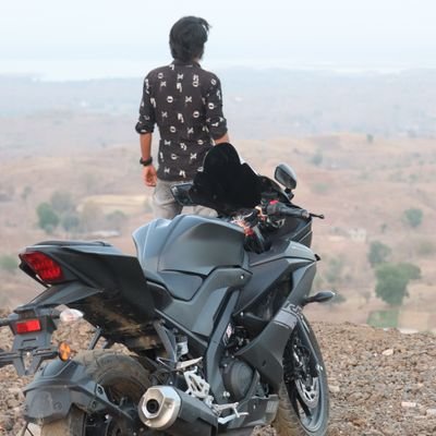 RakeshM40577798's profile picture. student