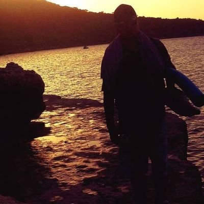 BreathingBlu's profile picture. 