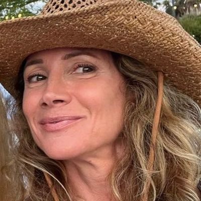 foodshrink's profile picture. Integrative Nutrition Provider, Board Certified RD -  I cook most nights, enjoy washing my car, and I’m not afraid to have a discussion.