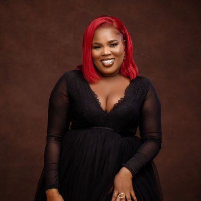 pearligee's profile picture. I love with Everything 💛💛🖤🖤