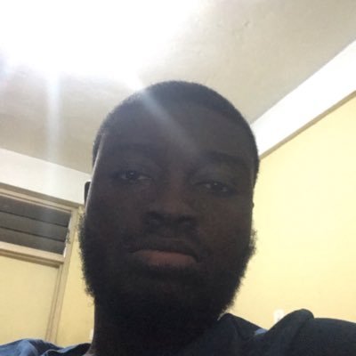 jakbonful's profile picture. c’est la vie