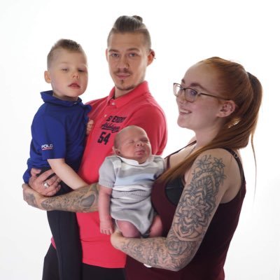 JessSmyth07's profile picture. ‘𝒟𝒶𝓇𝓁𝒾𝓃𝑔, 𝐼 𝒹𝑜𝓃’𝓉 𝓇𝑒𝓂𝑒𝓂𝒷𝑒𝓇 𝓌𝒽𝒶𝓉 𝒾𝓉 𝒻𝑒𝑒𝓁𝓈 𝓁𝒾𝓀𝑒 𝓃𝑜𝓉 𝓉𝑜 𝒷𝑒 𝒷𝓇𝑜𝓀𝑒𝓃’