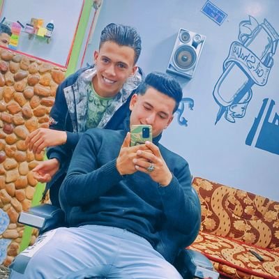 SalahMo30361121's profile picture. عيش ف كواكب كله جروح 😔😔