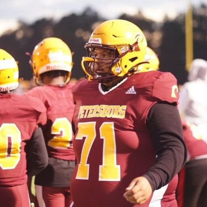 OL/DL 6'2 340lbs||'27'🎓||PHS💛❤️||Head coach:@gr8_coach||:email Darianmichael310@gmail.com||contact:(434)-594-8529||'knowledge is like gold'||