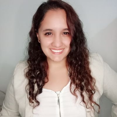 Orgullosa de dirigir el equipo 🇲🇽 de Politólogos Digitales 💚 Politóloga y Mtra. en Comunicación 📢
Viajera 🌎 bohemia 😎
Soy #UACM e #IBERO
#TLALPAN