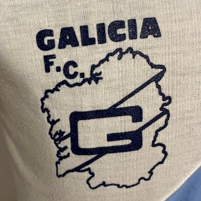 Colección de camisetas de clubes de fútbol gallego. Fútbol de barro, fútbol de barrio. Desde Galicia para el mundo.