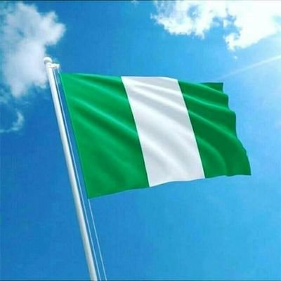 EmmaEzeHillz's profile picture. 