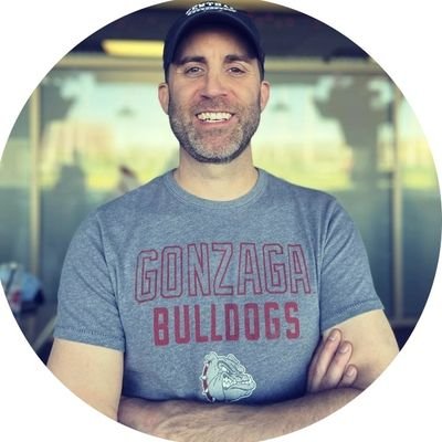 Husband. Father. Leader. Learner.  Life Mission: To passionately pursue health, ignite vision in others, & empower courageous leaders. Pastor @riverschurchphx