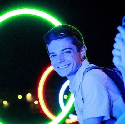 theo_f_i's profile picture. Prof de Physique-Chimie  |  Militant de La France insoumise