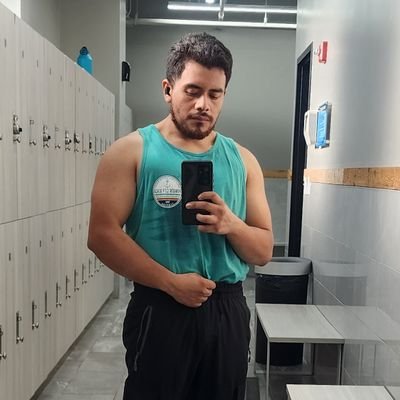 _ecastle's profile picture. 