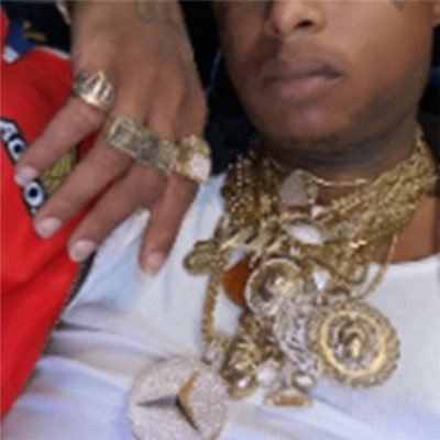 weloveubryce's profile picture. 