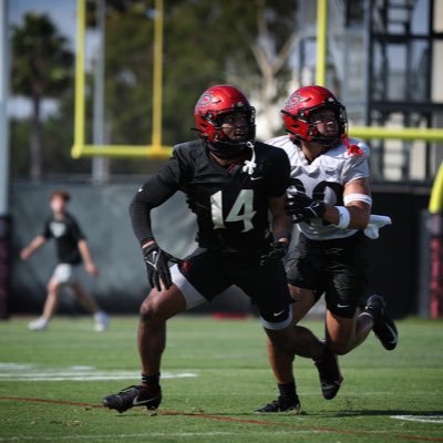 WR @AztecFB 🔴⚫️