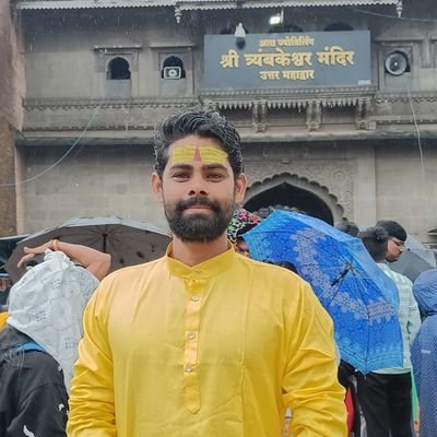 Gaurav_R_mishra's profile picture. ये धर्म #युद्ध है ये युद्ध #बलिदान मांगता है और हम तैयार है
ये #जीवन खुद के लिये नही 
ये जीवन मेरे #सम्पूर्ण_भारत के लिये है 
ये जीवन #अखण्ड_भारत के लिये है