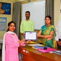 Seema nimesh (@nimesh_seema) 's Twitter Profile