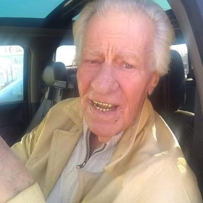 PelvisElvis13's profile picture. 