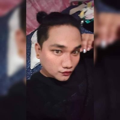 skyjestify's profile picture. ΣST • 1996