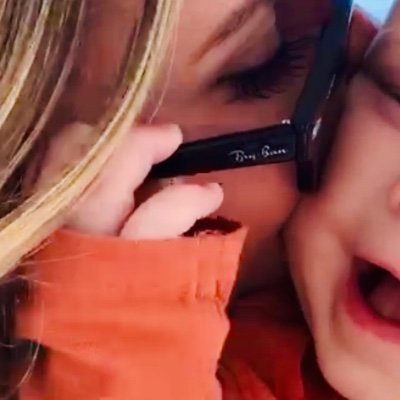 Mia_Mackie's profile picture. Rep’d by Simon Sharkey simon@sharkeyandco.com