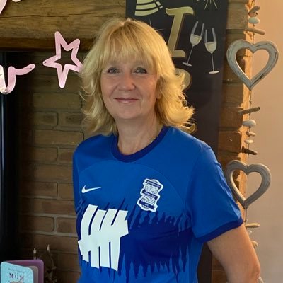 Wife. Mom. Bluenose. Views purely my own etc. Try not to offend but can’t be guaranteed! #KRO