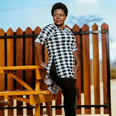 Linnah487244's profile picture. 