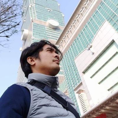ocramIconoclast's profile picture. I invest in people's destiny.