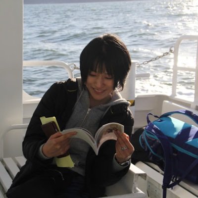 読書とコーヒーとビールとおしいものがあれば他に何もいらいないと思っている。読書以外の趣味はランニング🏃本📚を愛してやまない。