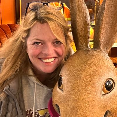 CatherineR91748's profile picture. 