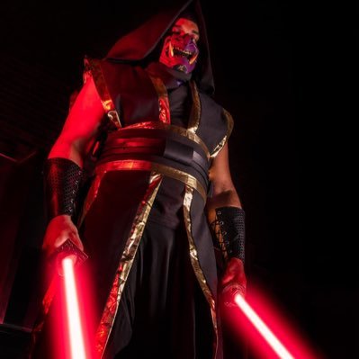 Cosplayer. Gamer. Sith Lord. #UAL