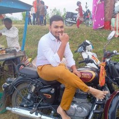 skraj1070811's profile picture. क्यूं डरे जिंदगी में क्या होगा कुछ नहीं होगा तो तजुर्बा जरूर होगा