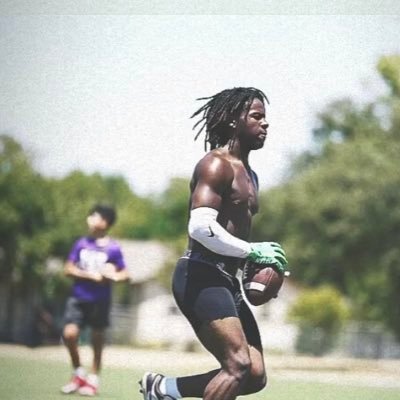 5’9 RB/Wr C’26 God before anything @naqvaughn501@gmail.com Molina HS (346) 269-9151