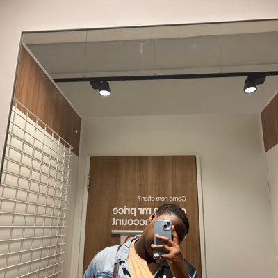 whooptybenzo's profile picture. Bored really