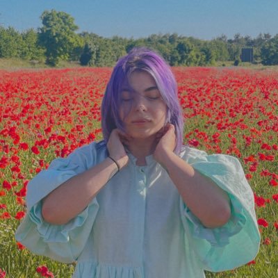 neurospicybear's profile picture. солнечный разъебай в немецком уезде 🇩🇪 это сбалансированный аккаунт немного путевых заметок немного видеоигр немного томного декаденства