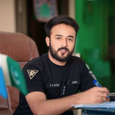khaneshrathi's profile picture. Alhamdulillah 🙏
Inspector @pak_customs 👨🏻✈️
Ex-IO @anfpak 🌟
ComputerSystemEngineer 👨💻
👨✈️ PublicSpeaker 👨🎤
Youtuber : The Researchers
