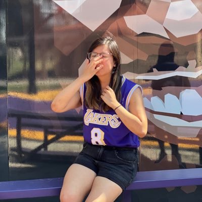 and in a parallel universe, it's me you can't resist. | 💜💛