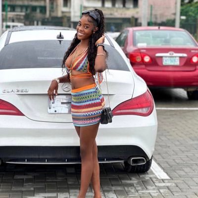 naughtyjenny__'s profile picture. 