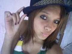 E mesmo que houver milhões de motivos para te deixar, eu vou sempre buscar aquele que continuará me fazendo seguir por você. ssuzysusu