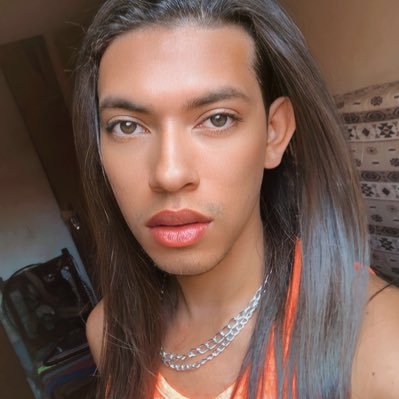 rehvieiraofc's profile picture. 