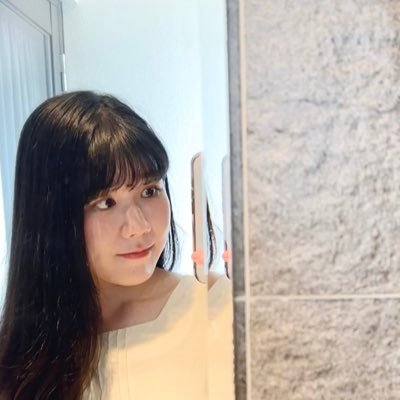 kxlly_tang's profile picture. Hello, I’m Kelly. I love to create, design and consistently work on my favorite things with passions ♡
@_buildspace s5 ꒰ 𝘨𝘢𝘶𝘥𝘮𝘪𝘳𝘦 ꒱ @tangk_design