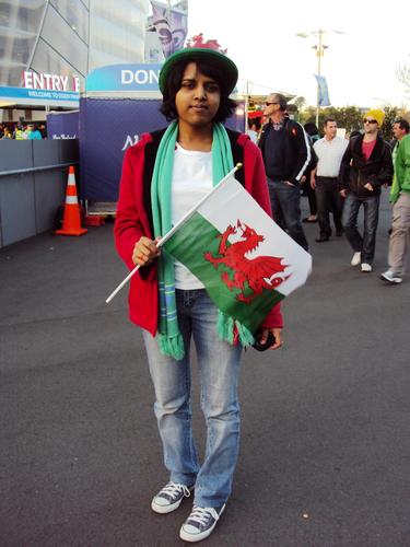 0_deepa's profile picture. tweet tweet :P