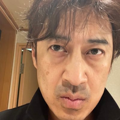 gaku0302_aki's profile picture. 【歌人】 〈専門分野〉 文学/ 歴史/精神/ピアノ/カラオケ/バーテンダ/BIGOLIVE🌈⭐️皆様の、ココロに、 残る言葉を、