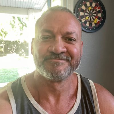 dapowers2's profile picture. 