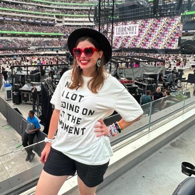 sillysherrie's profile picture. 