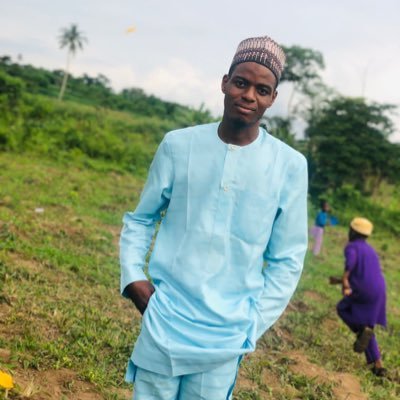 Muslim 👲🏻¦¦ Ìjẹ̀bú guy 👨‍🦰¦¦ Brand Owner(Tayo's Dazzlings 🥰)¦¦ Graphics Designer¦¦ Educator ¦¦ FTVF Volunteer¦¦ Sportman