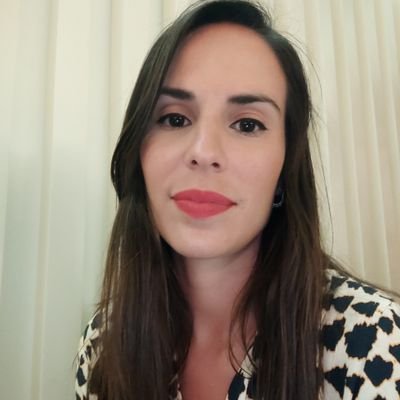 Periodista en @la_SER.  Las pequeñas cosas de la vida son las que hacen que valga la pena.