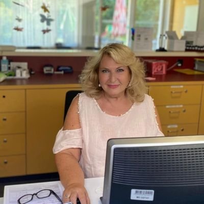 SCHECROUN15746's profile picture. Financiën en investeringen, krediet voor iedereen