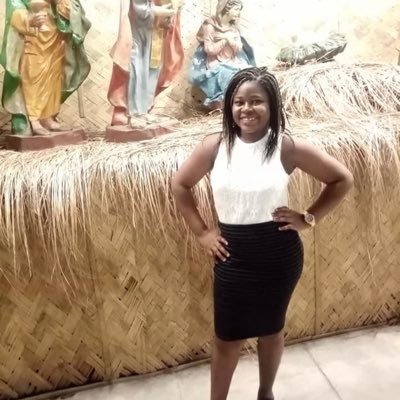 Hairdresser 💇♀️!! Hairdressing activisties💯💫 Do Manicures and pedicures: Child of Grace Hairstylist, Above all I love God. CHILD OF GOD!