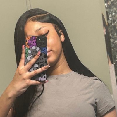ig : victoriaagisele EVERYTHING I SAY ON HERE IS A JOKE