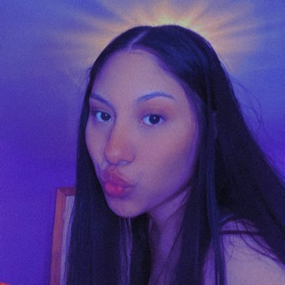 its_samaraa's profile picture. 