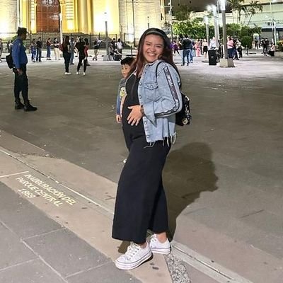 sofiagabriee_'s profile picture. The winter is coming 🐺❄️
                                                                    Snapchat: sofiavalos8
https://t.co/Adf3A1QANM